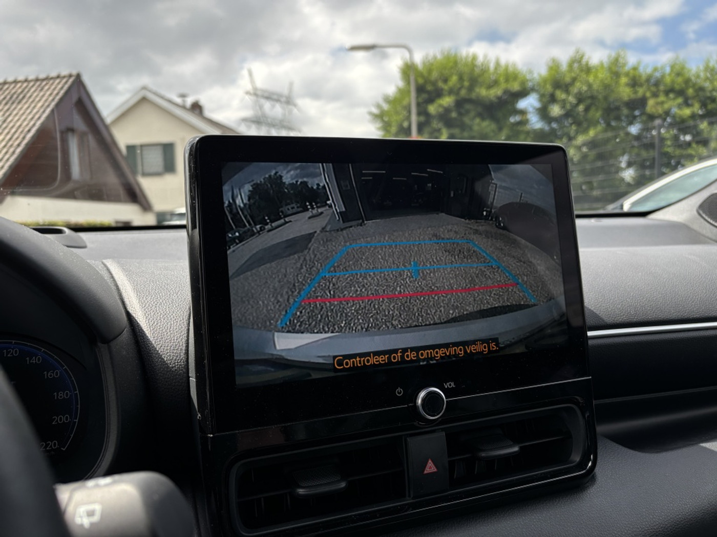 Foto van Mazda 2 Hybrid