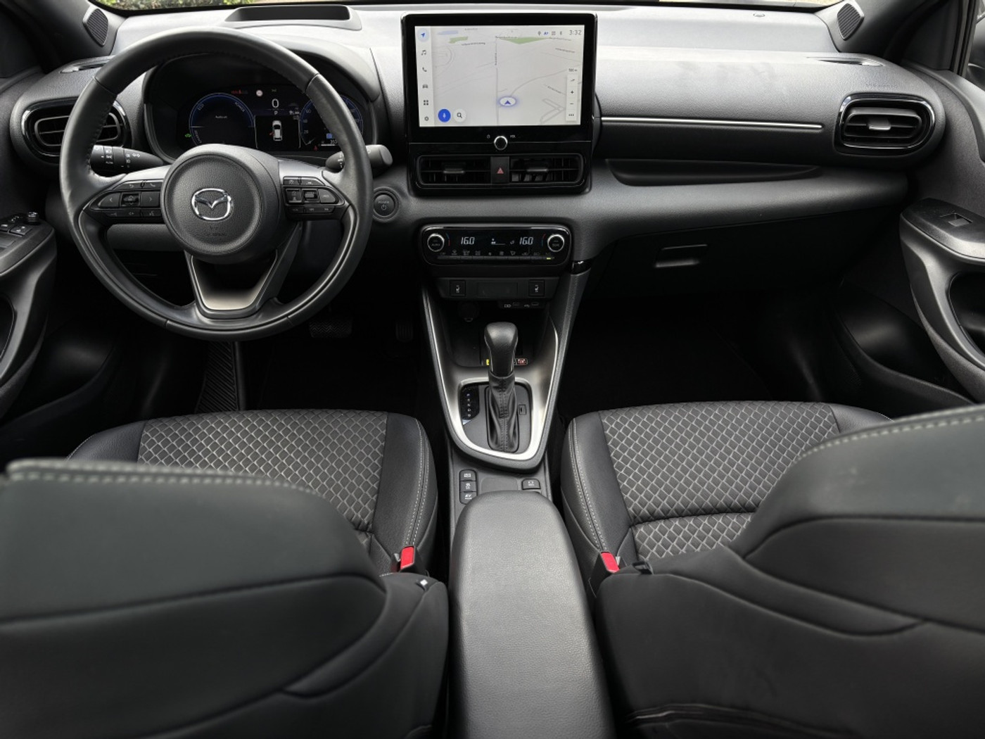 Foto van Mazda 2 Hybrid