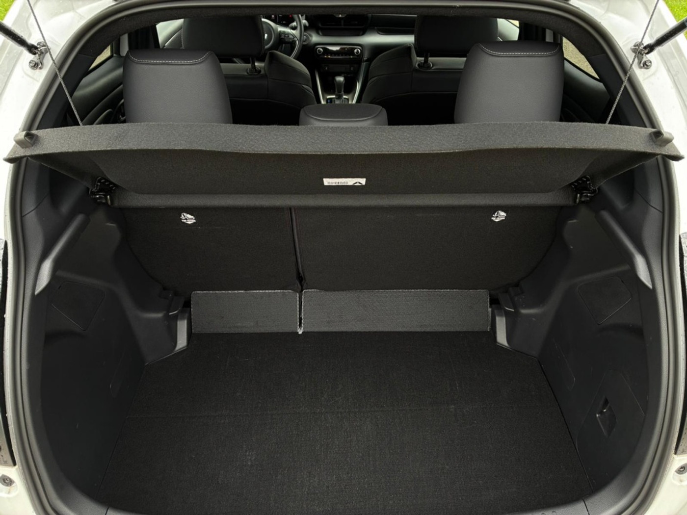 Foto van Mazda Mazda2 Hybrid