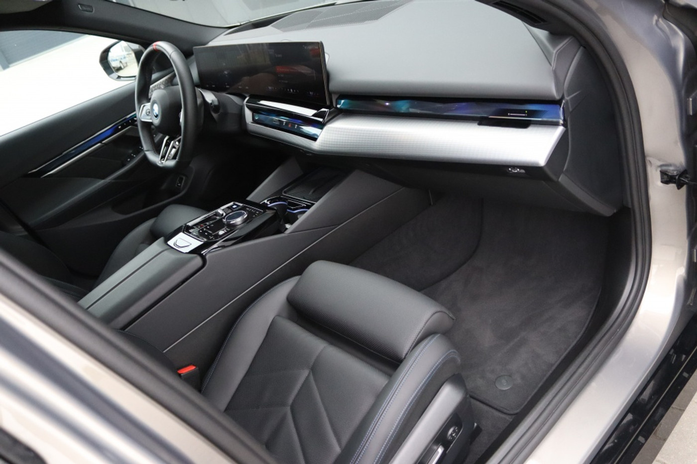 Foto van BMW I5 M60 xDrive