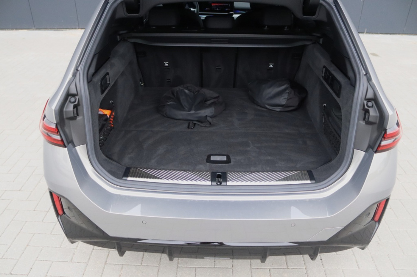 Foto van BMW I5 M60 xDrive