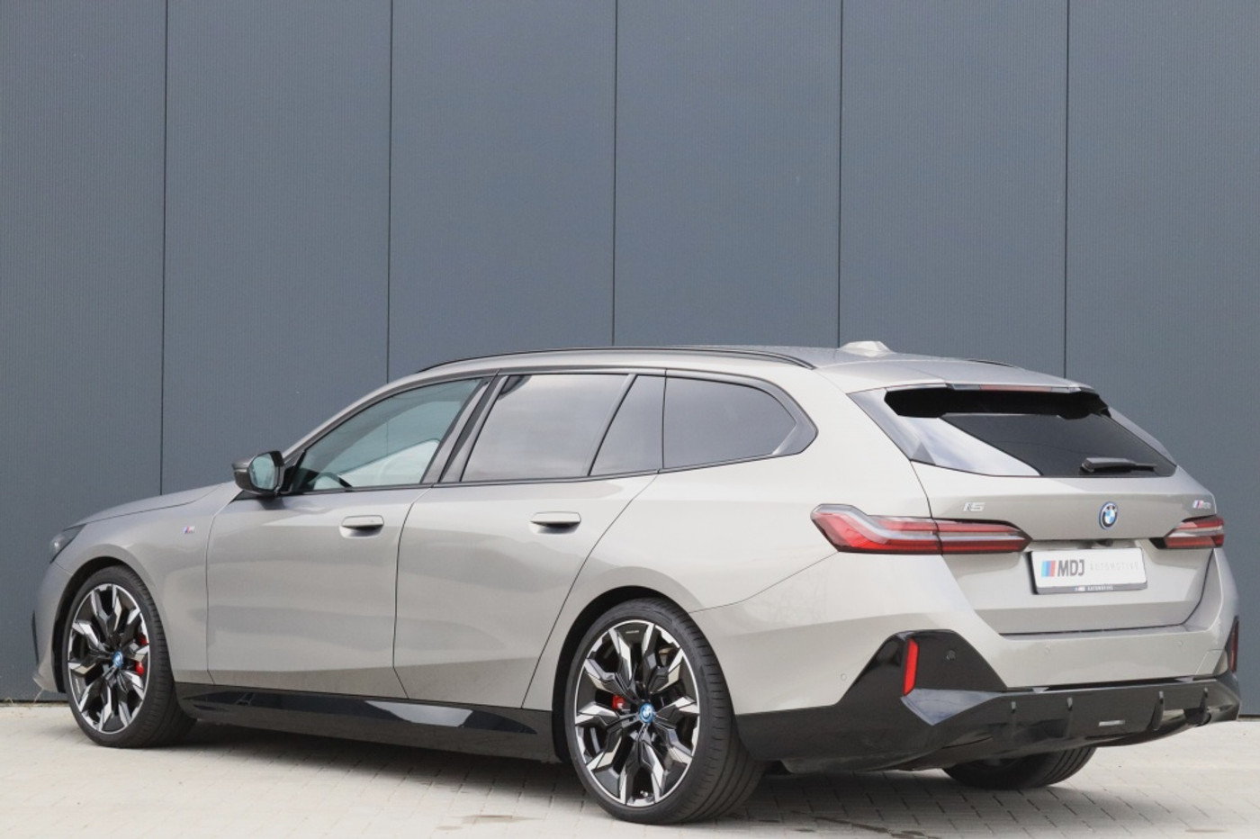 Foto van BMW I5 M60 xDrive