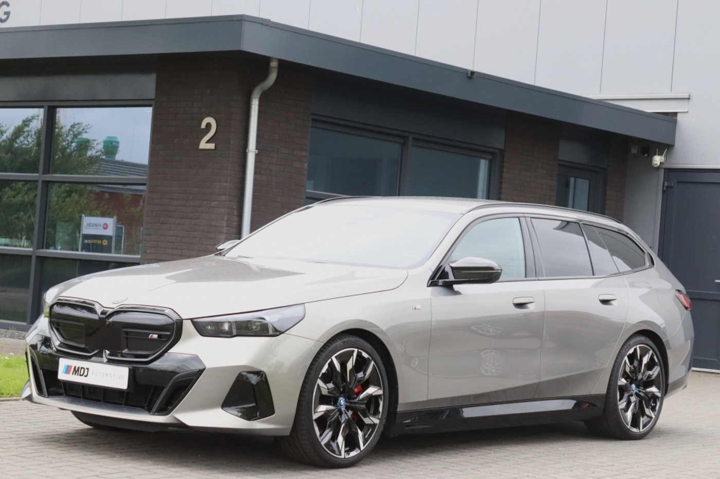Foto van BMW I5 M60 xDrive