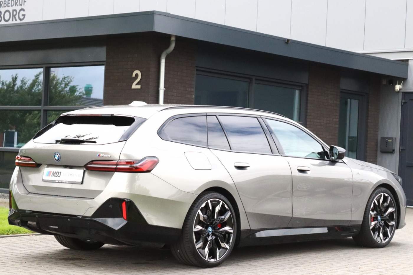 Foto van BMW I5 M60 xDrive