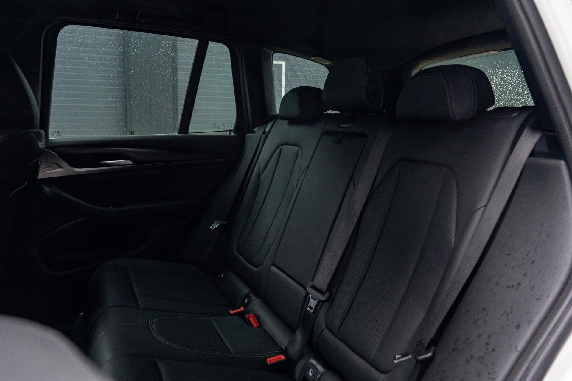 Foto van BMW X3 Xdrive30e