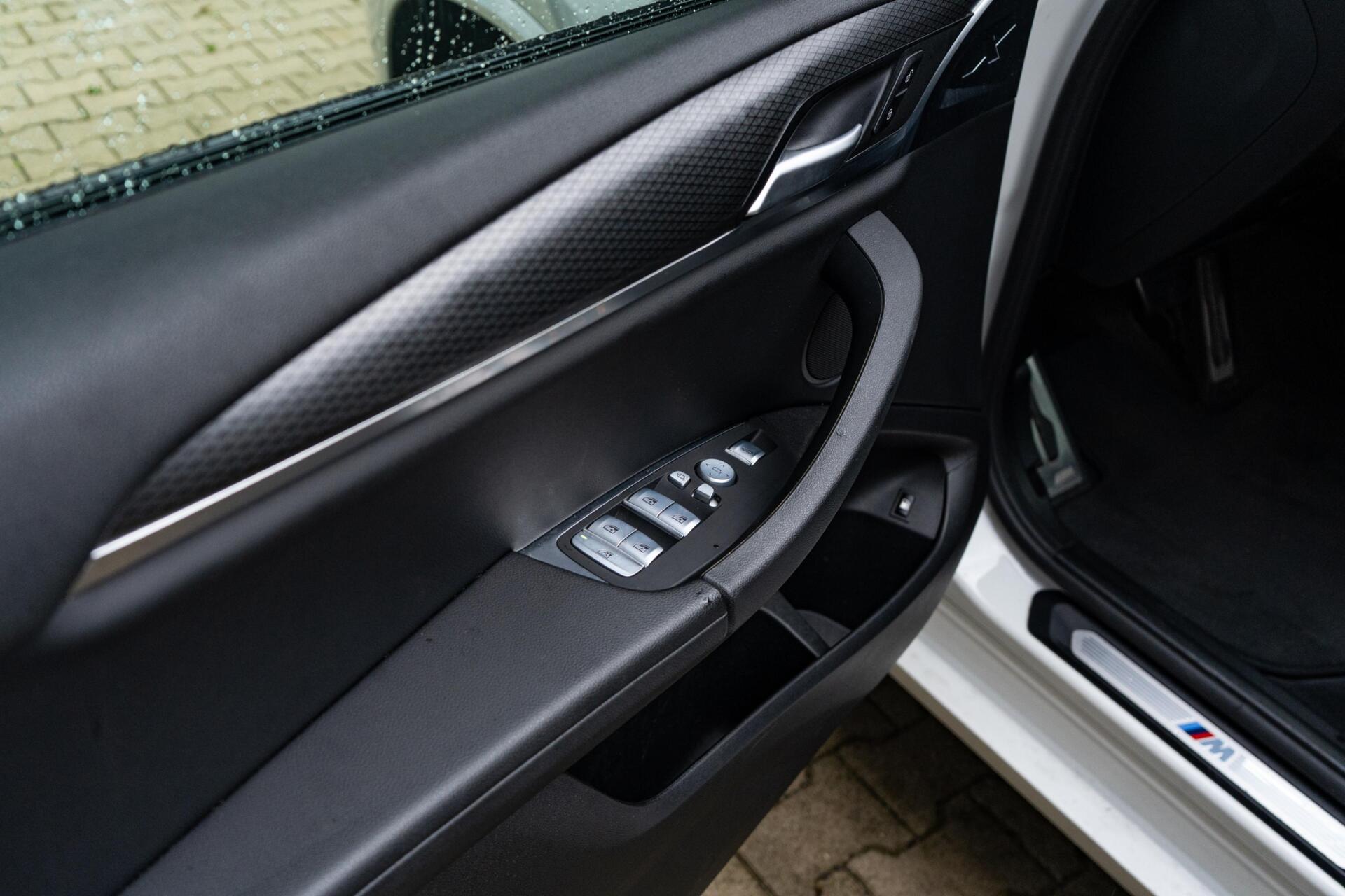 Foto van BMW X3 Xdrive30e
