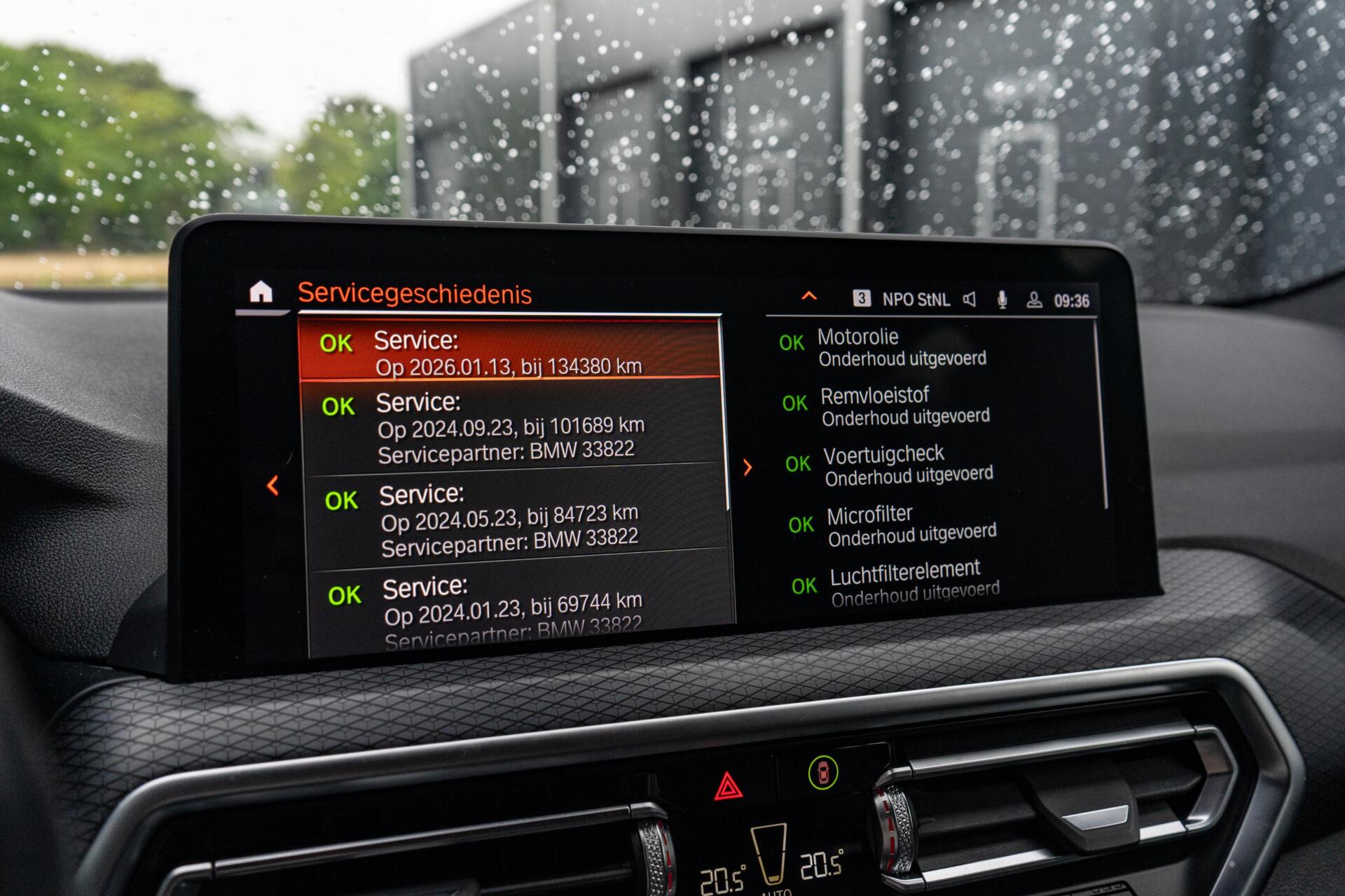 Foto van BMW X3 Xdrive30e