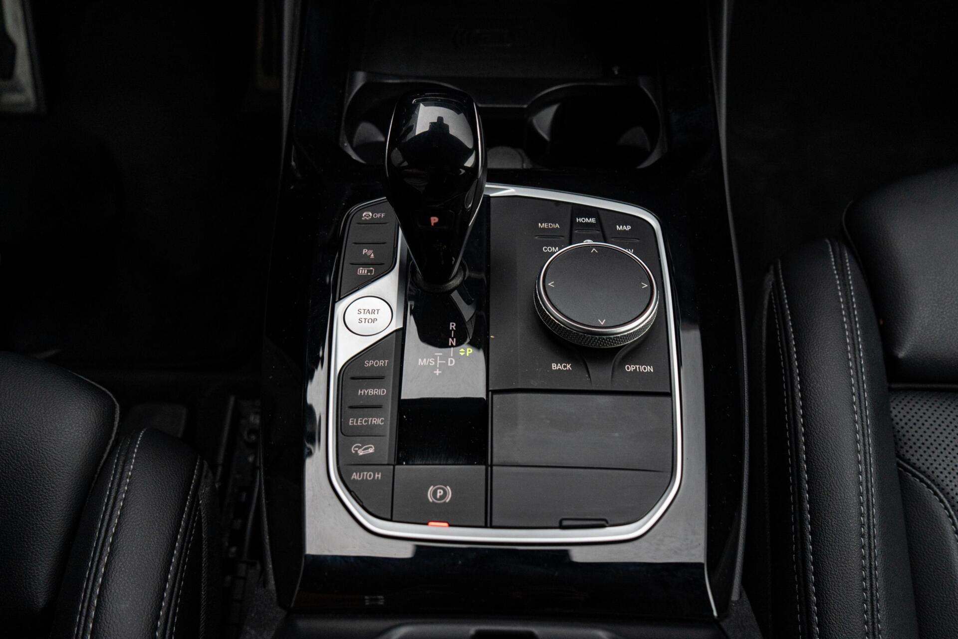 Foto van BMW X3 Xdrive30e