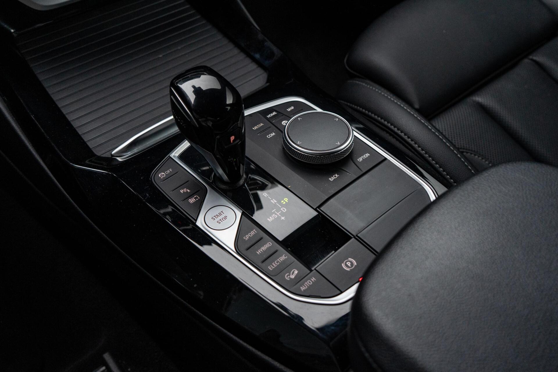 Foto van BMW X3 Xdrive30e