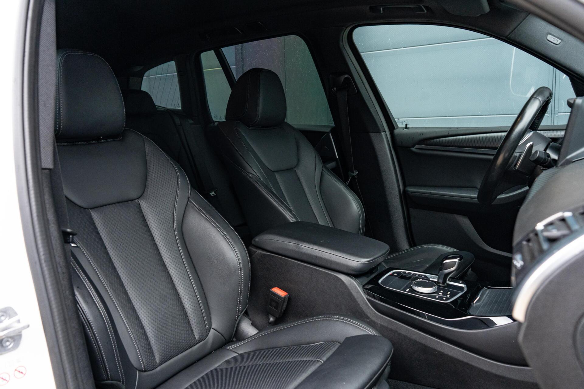 Foto van BMW X3 Xdrive30e