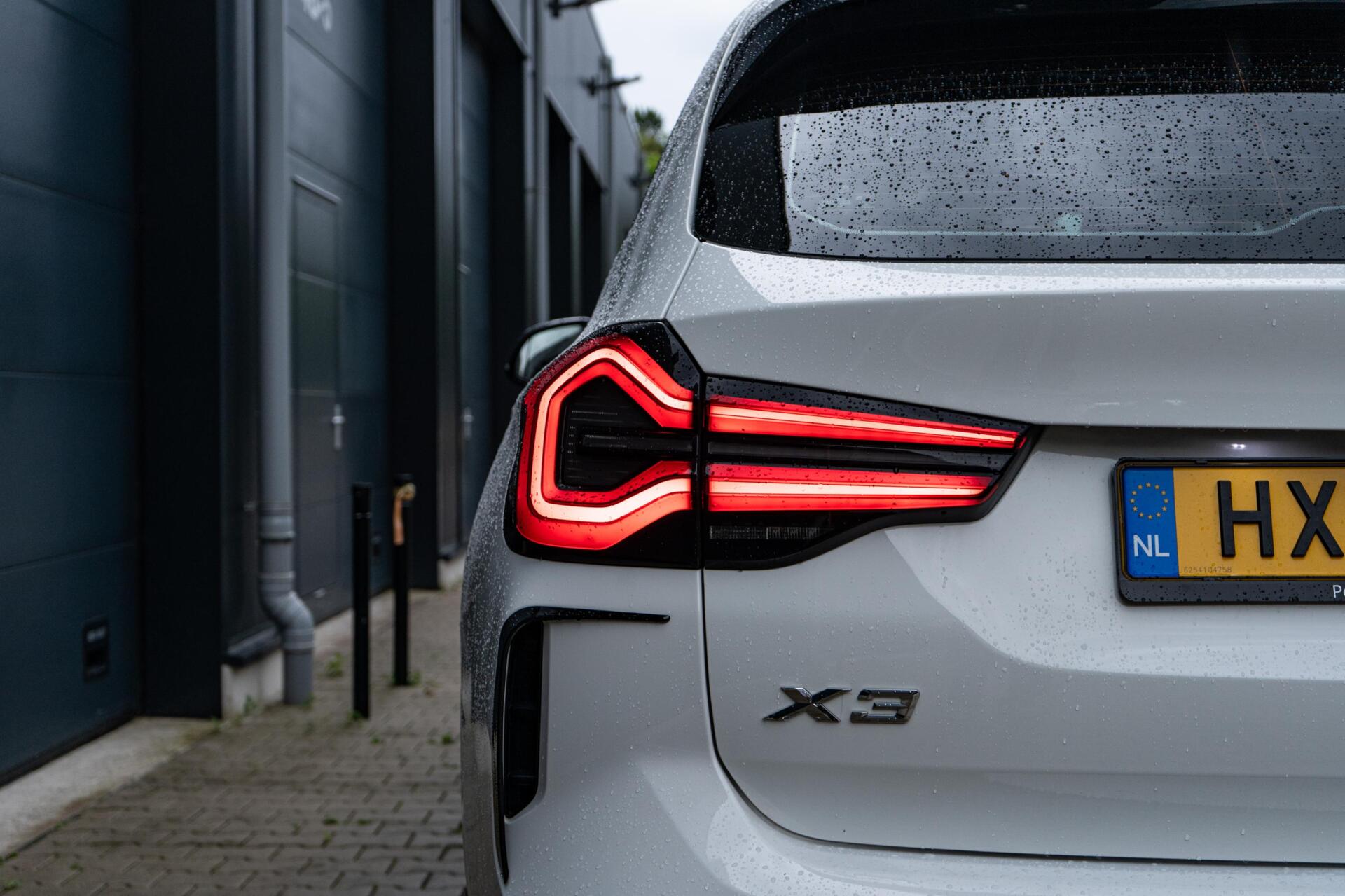 Foto van BMW X3 Xdrive30e