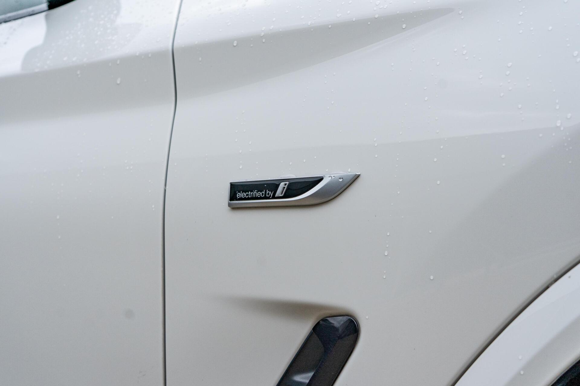 Foto van BMW X3 Xdrive30e