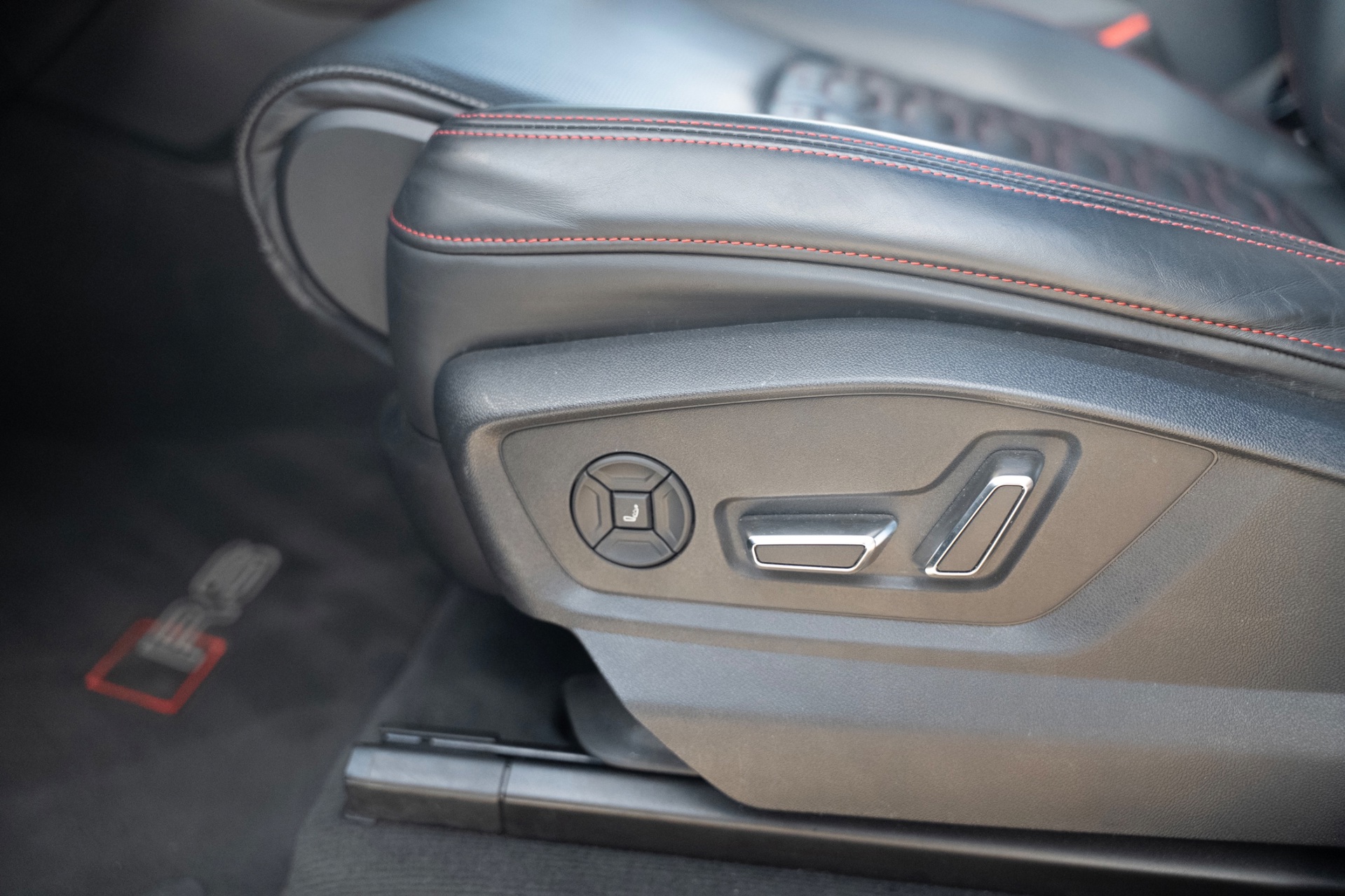 Foto van Audi RS Q8
