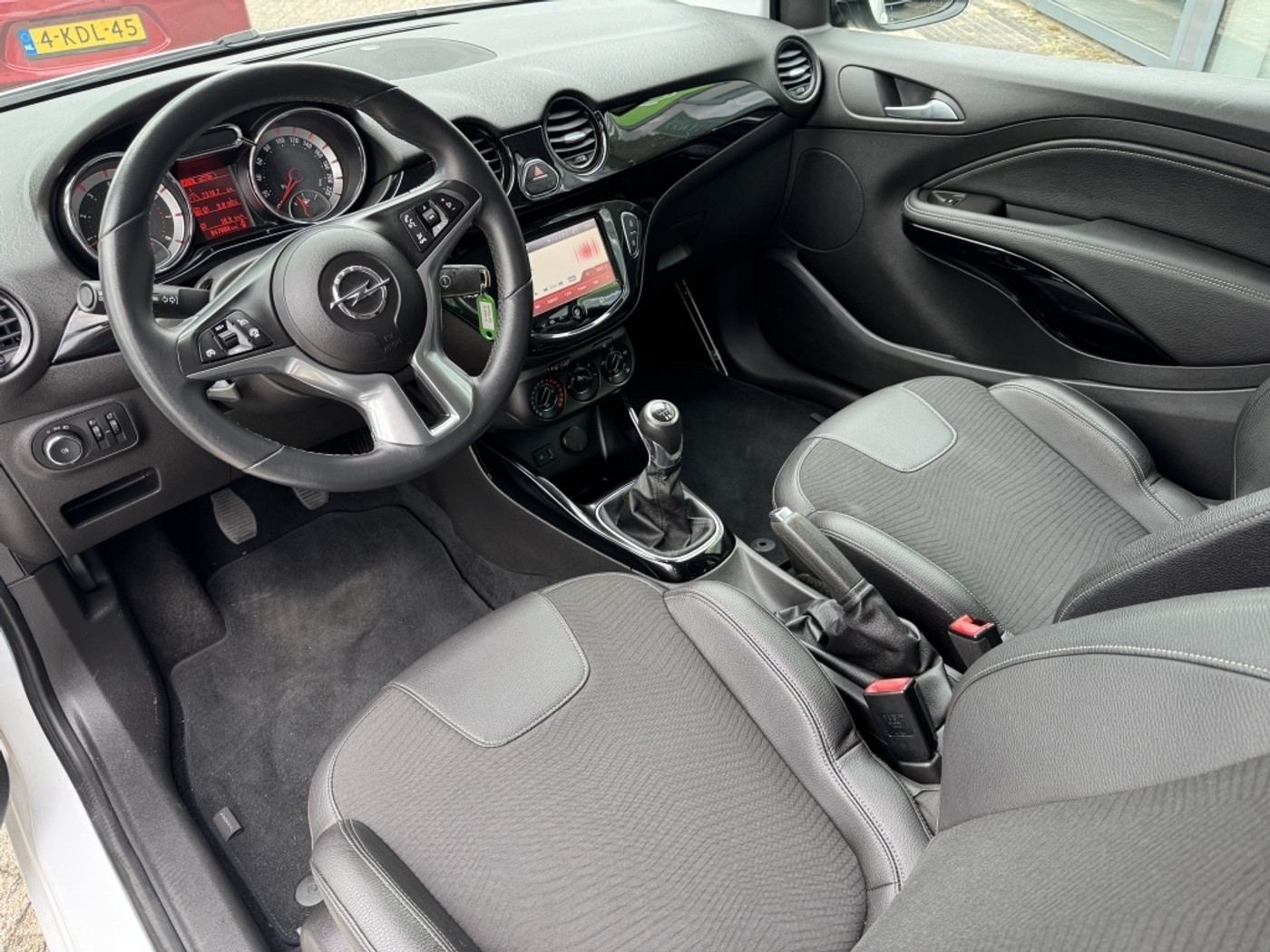 Foto van Opel Adam