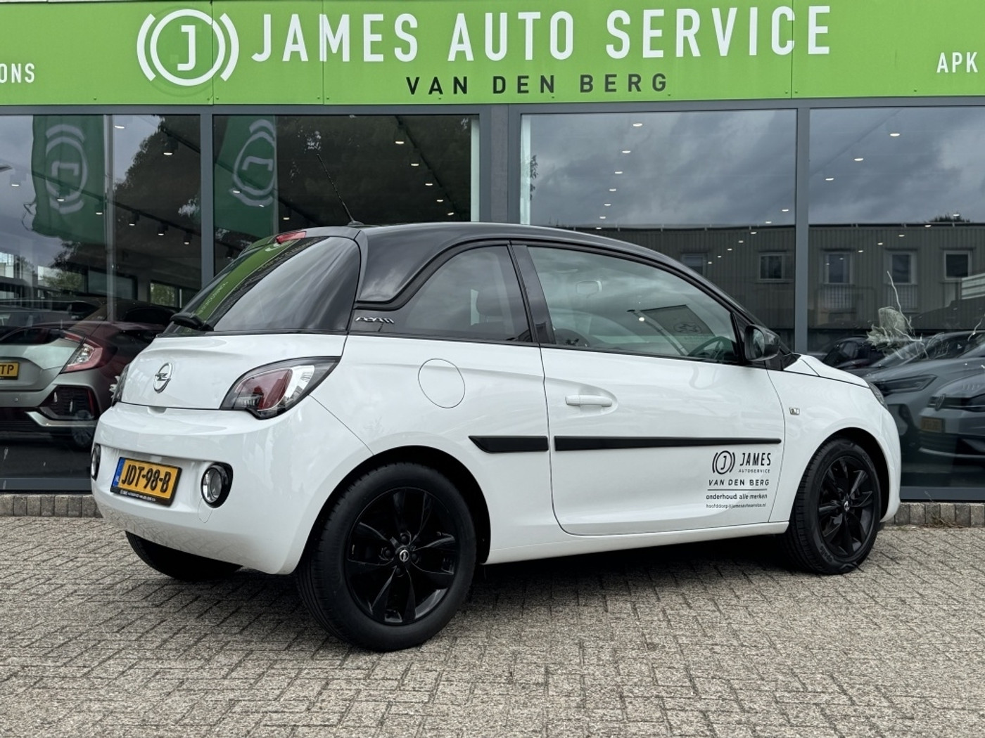 Foto van Opel Adam