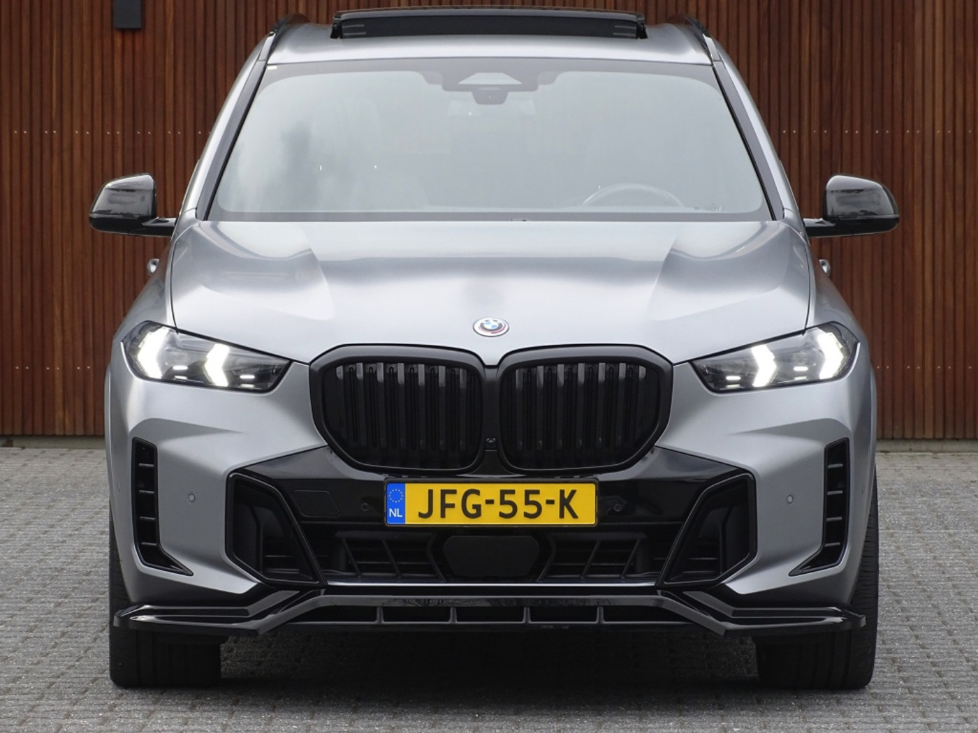 Foto van BMW X5 Xdrive50e