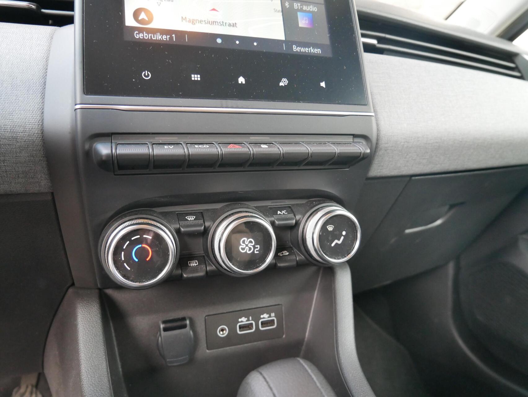 Foto van Renault Clio (e-tech Hybrid)
