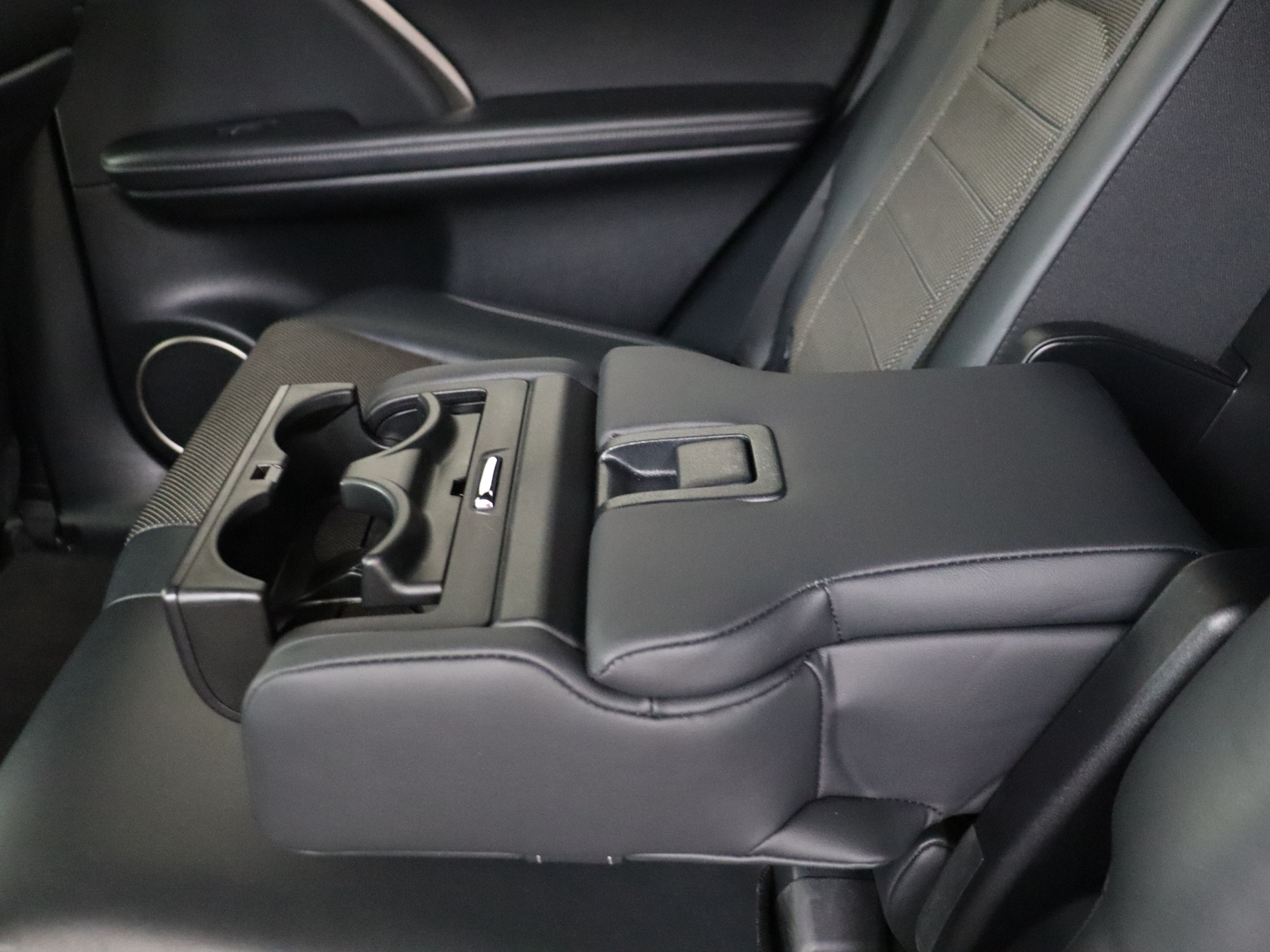 Foto van Lexus Lexus Rx450h