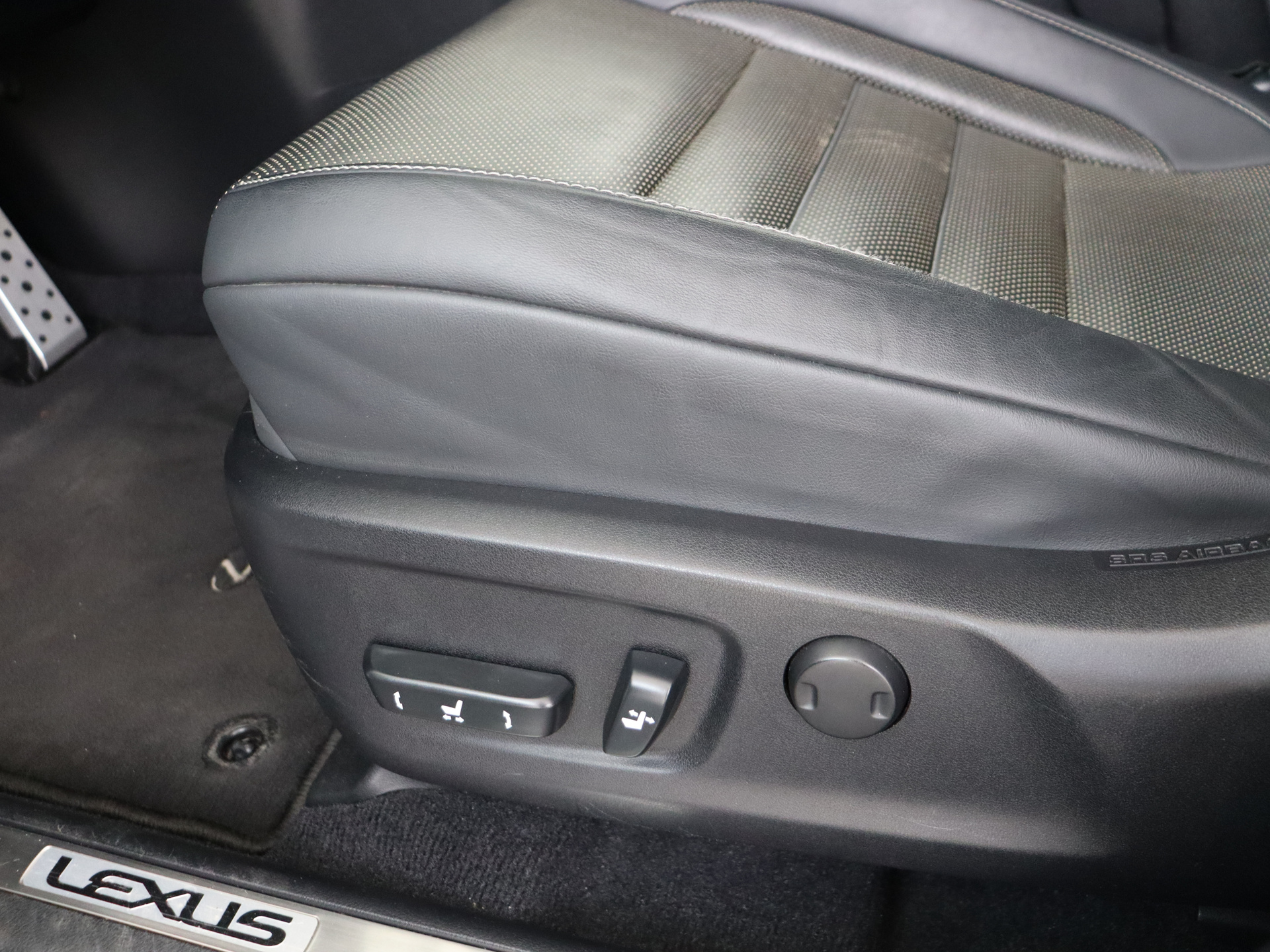 Foto van Lexus Lexus Rx450h