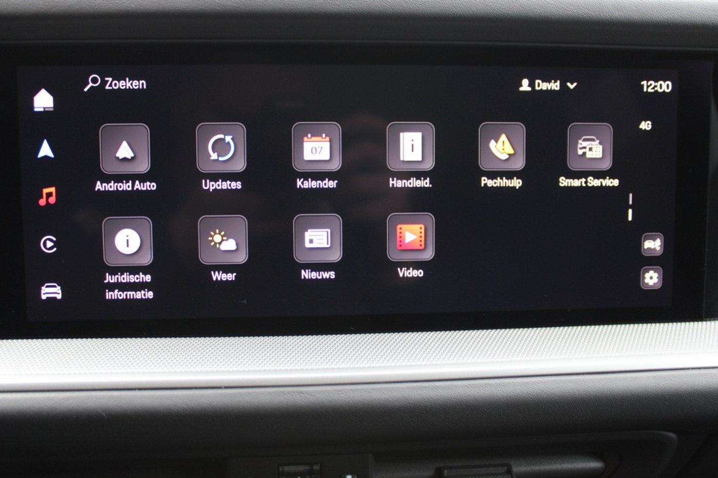 Foto van Porsche Cayenne E-hybrid