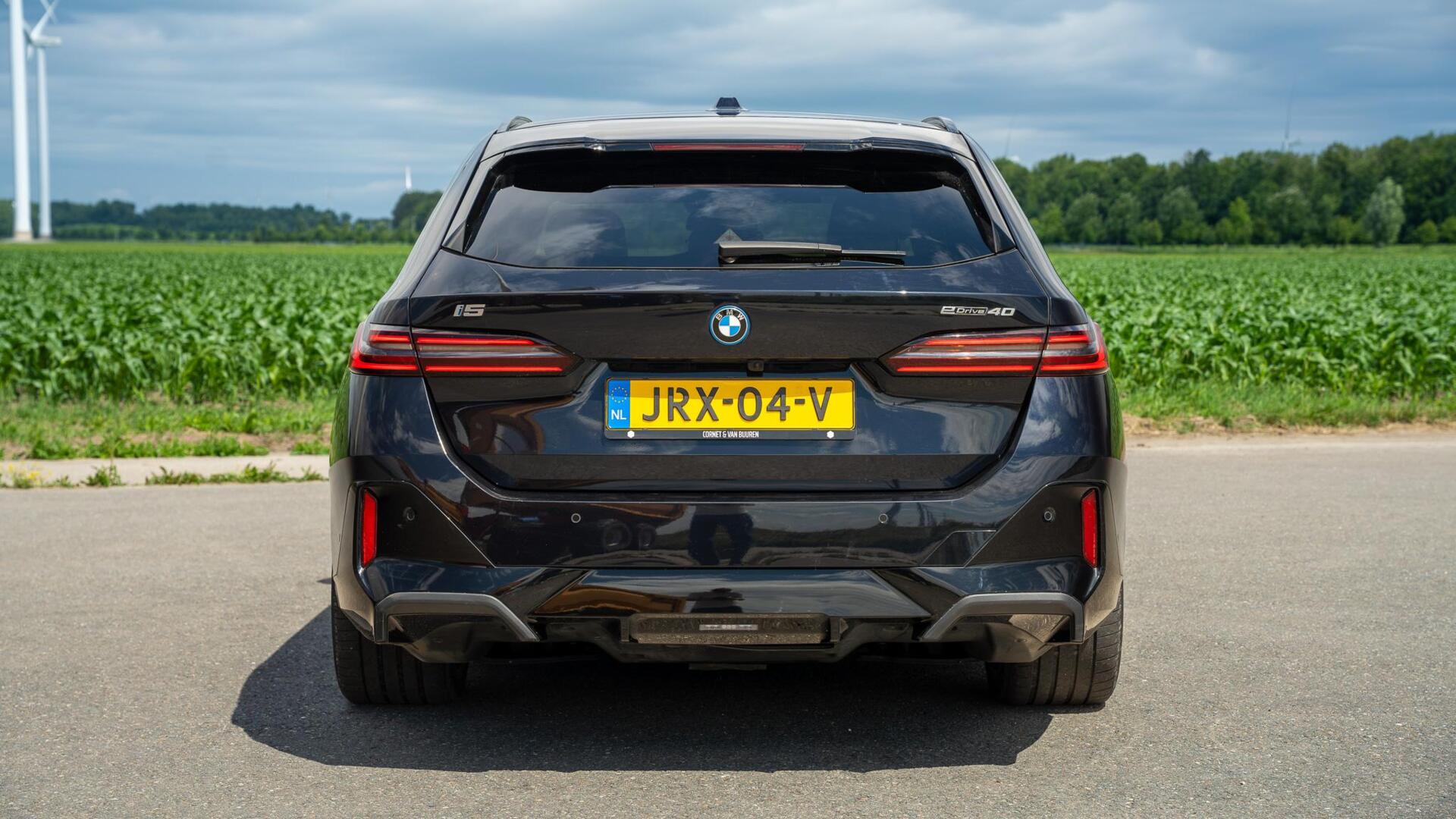 Foto van BMW I5 Edrive40