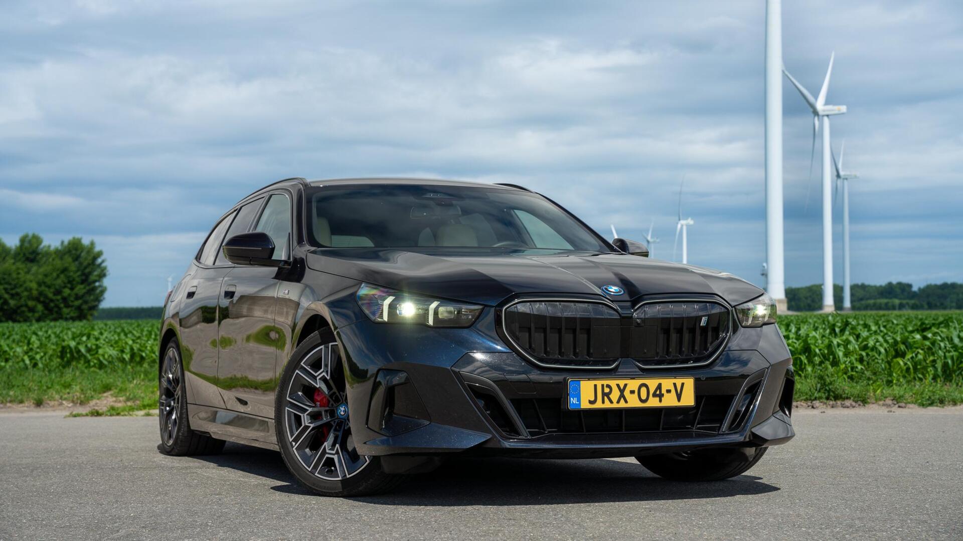 Foto van BMW I5 Edrive40