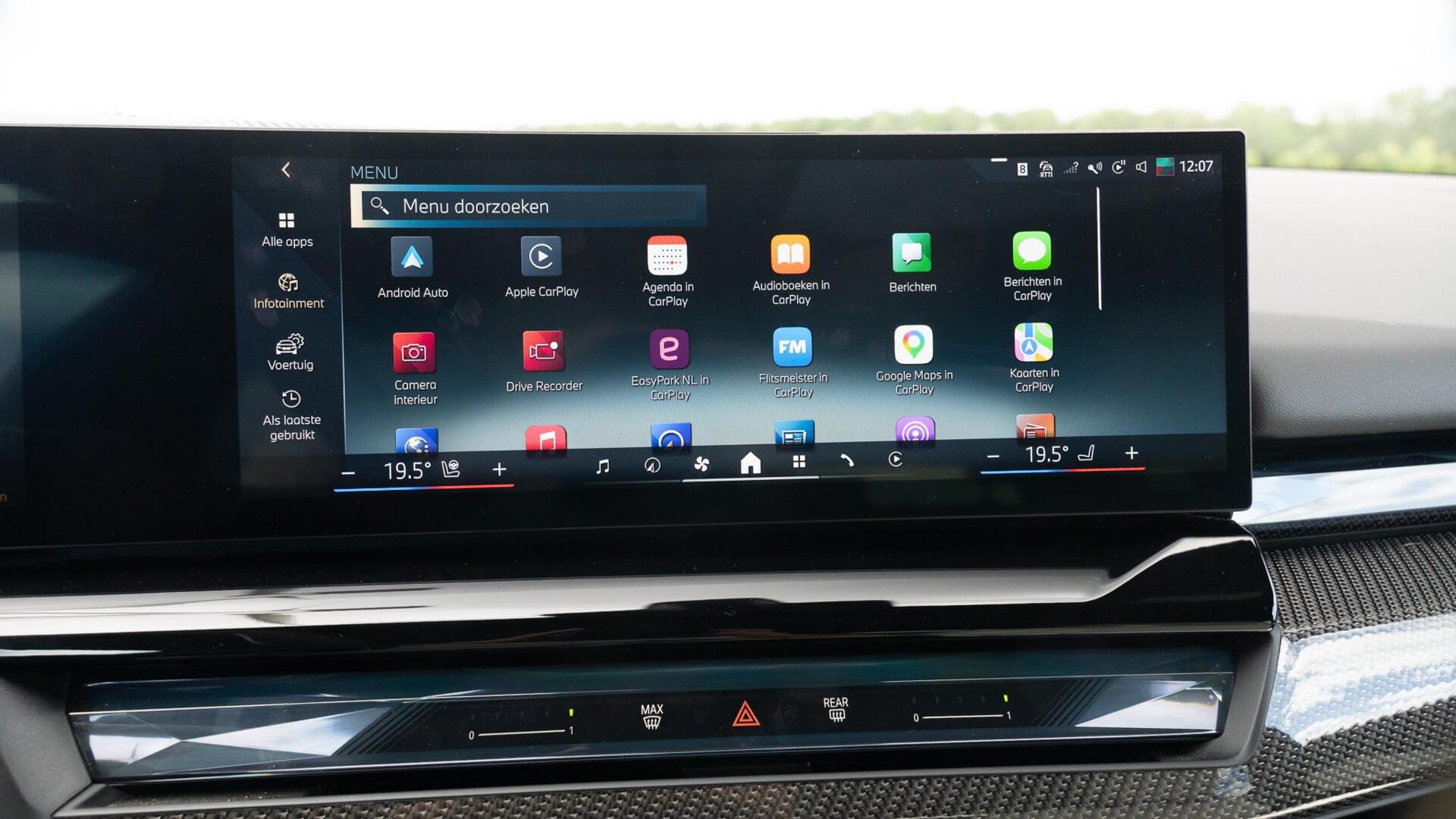 Foto van BMW I5 Edrive40