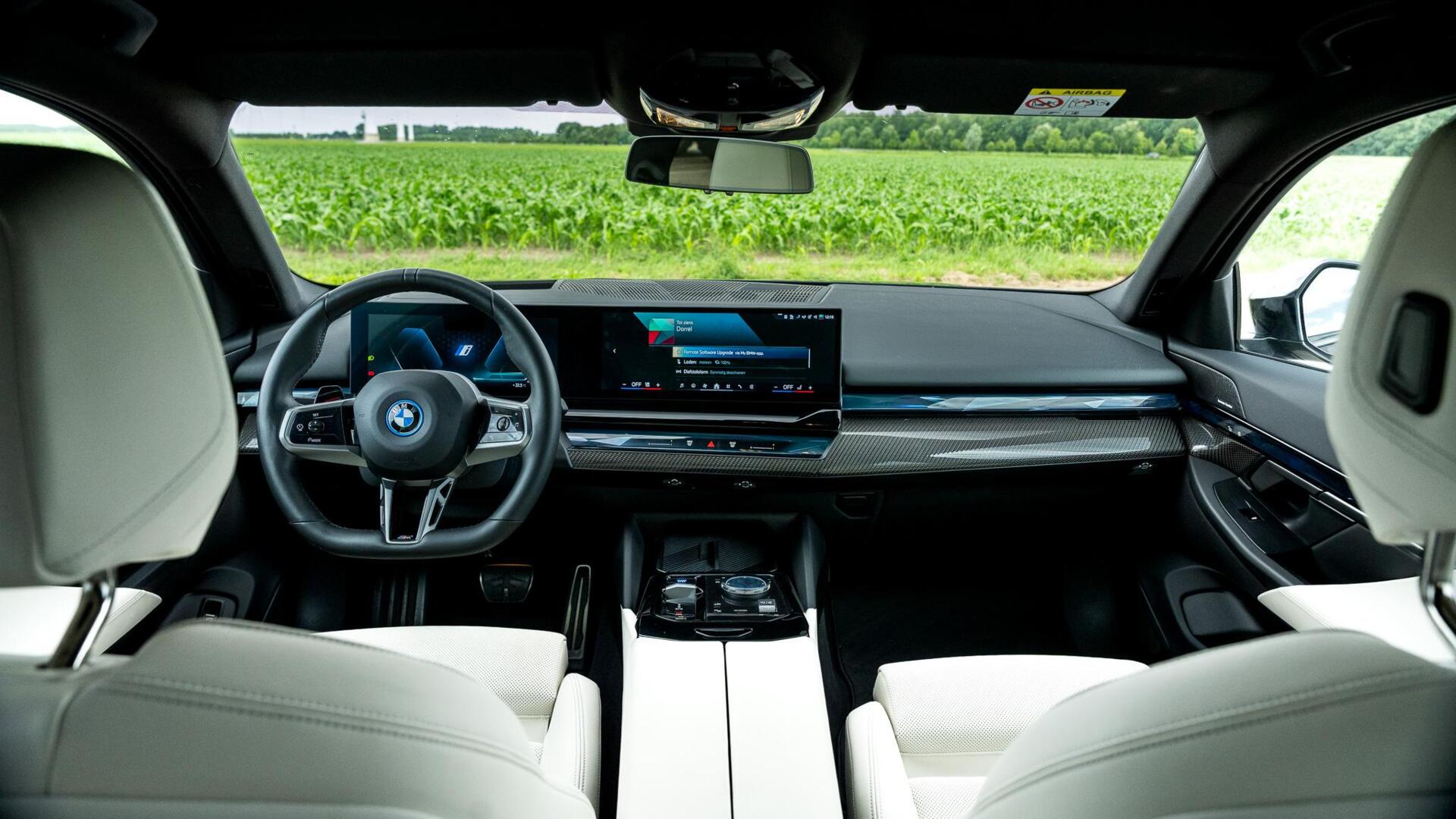 Foto van BMW I5 Edrive40