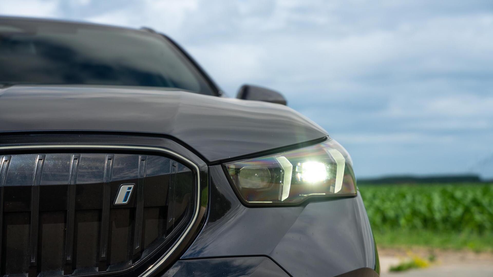 Foto van BMW I5 Edrive40