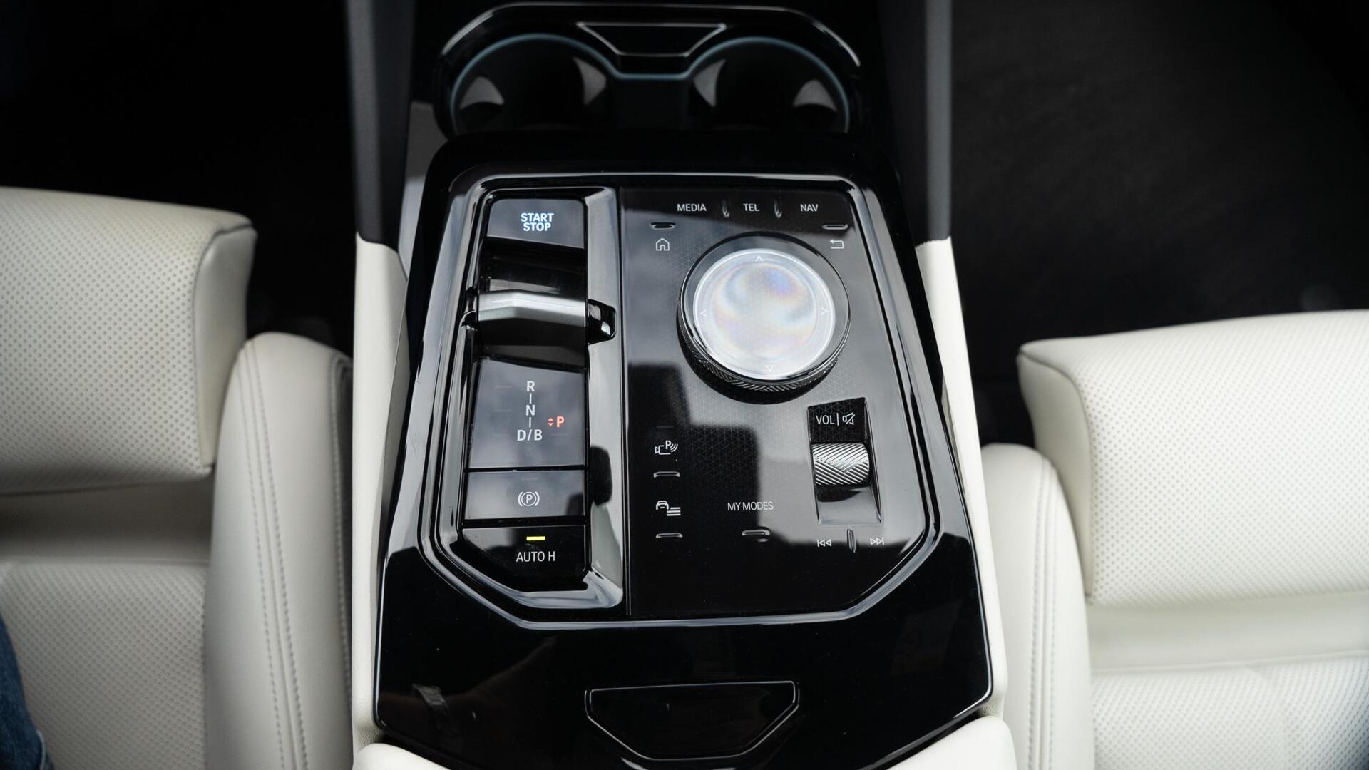 Foto van BMW I5 Edrive40