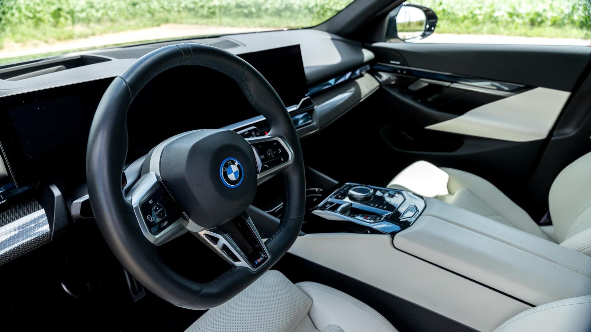 Foto van BMW I5 Edrive40