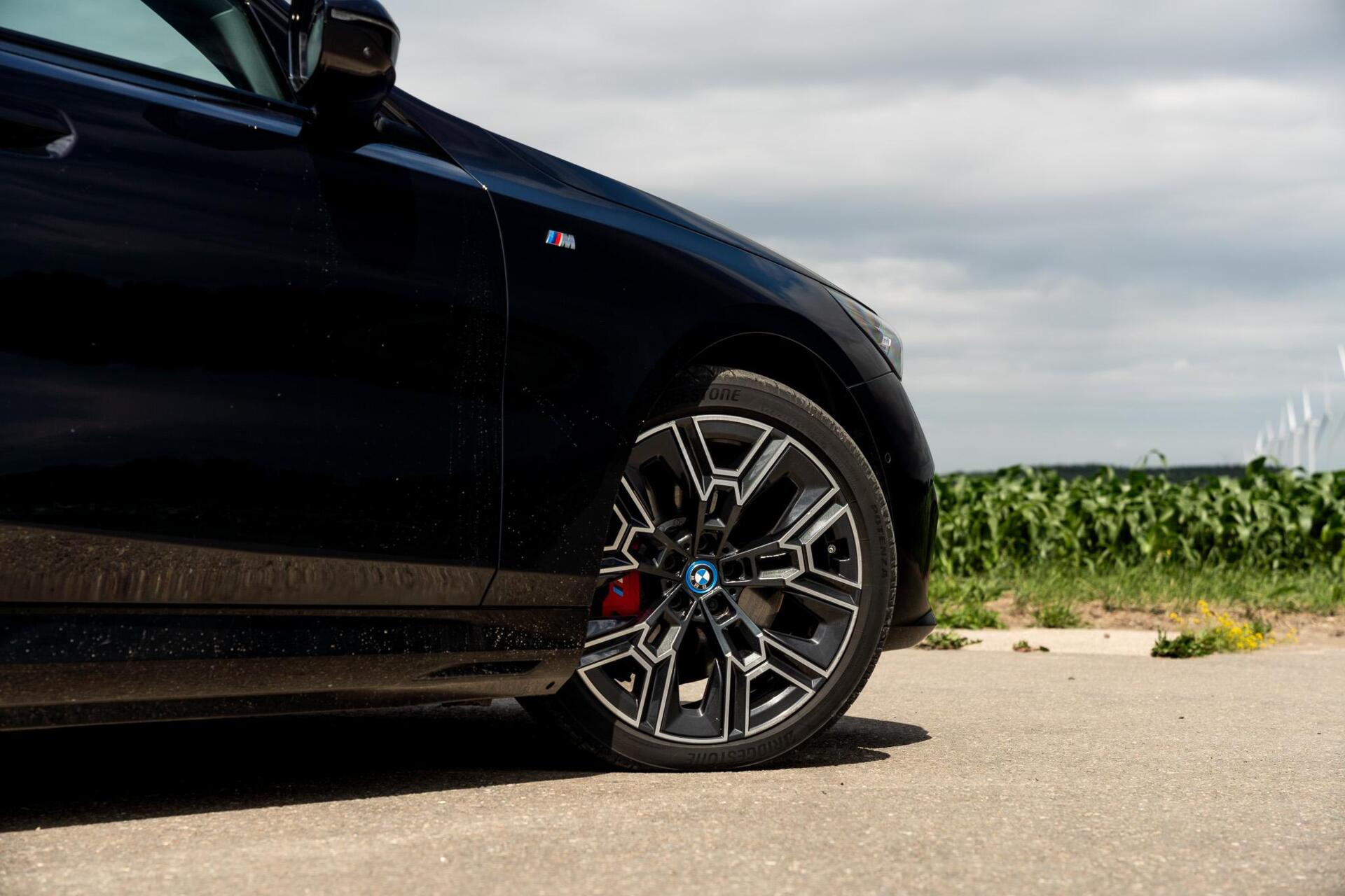 Foto van BMW I5 Edrive40