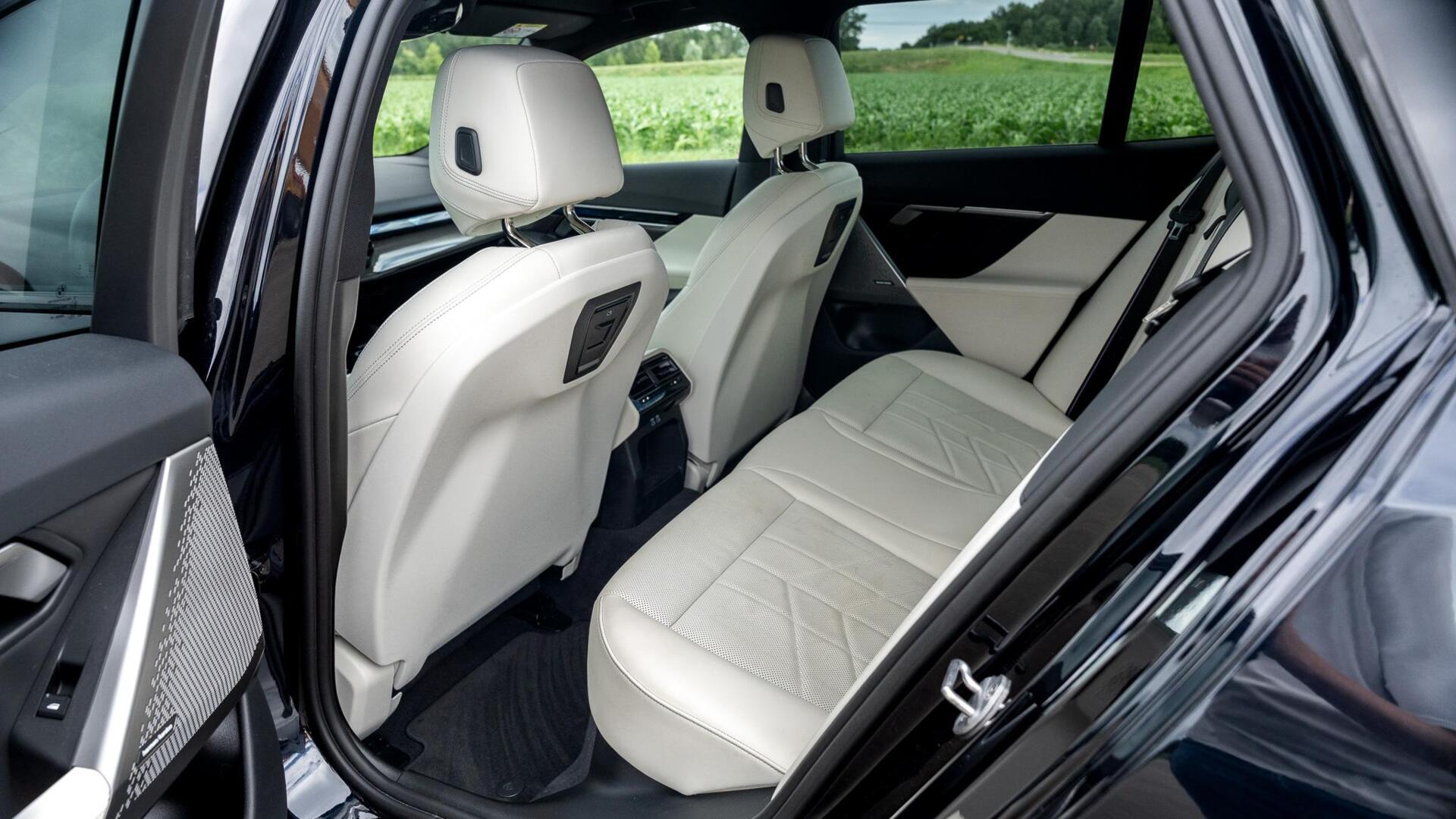 Foto van BMW I5 Edrive40