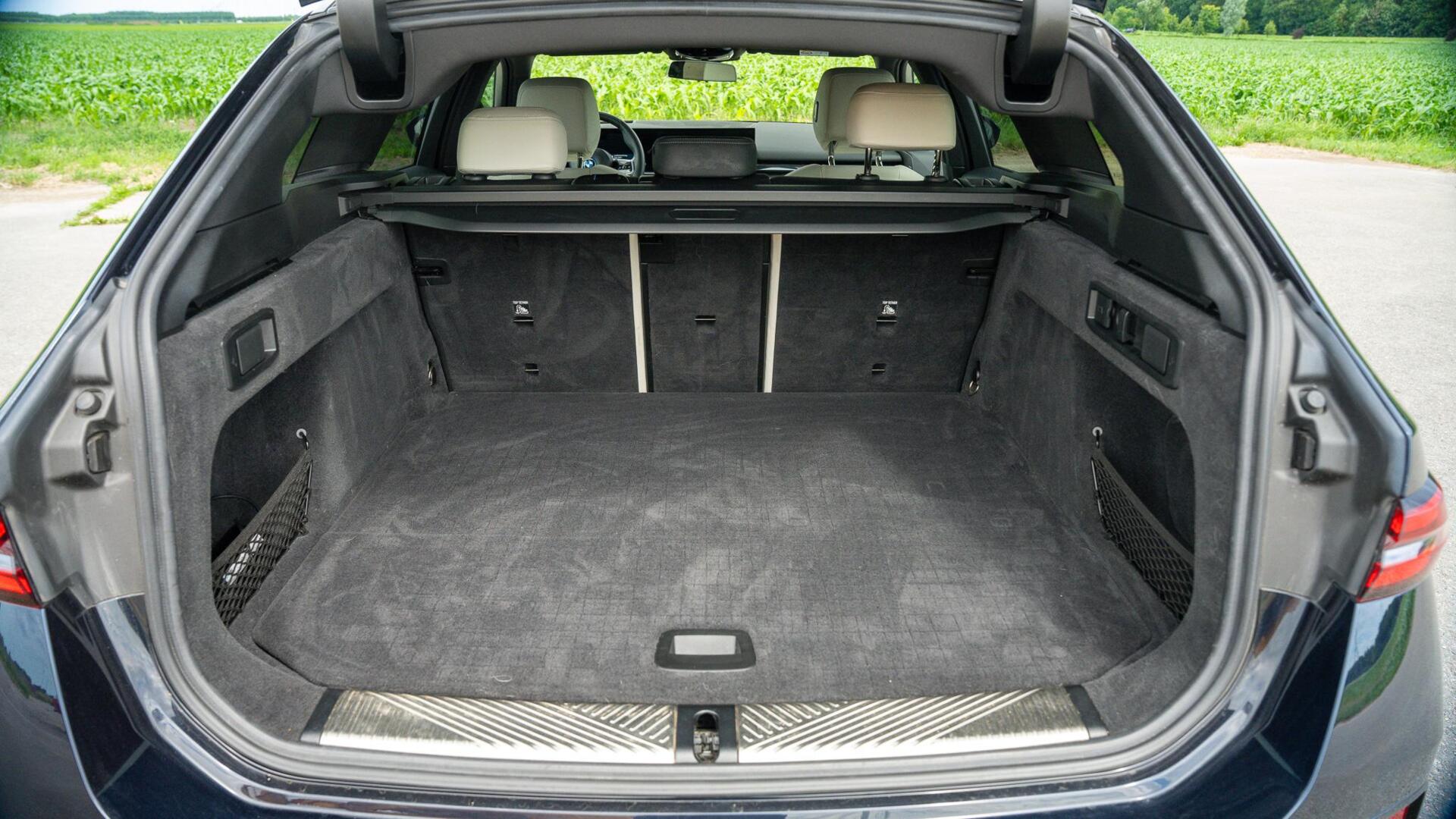Foto van BMW I5 Edrive40