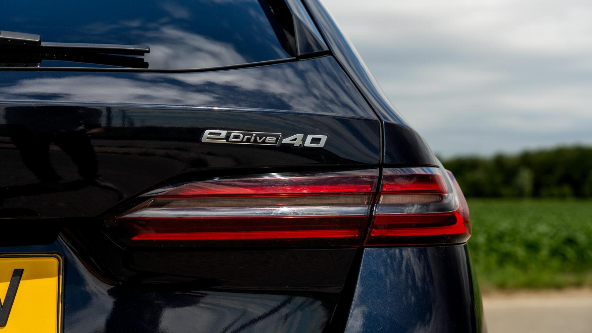 Foto van BMW I5 Edrive40