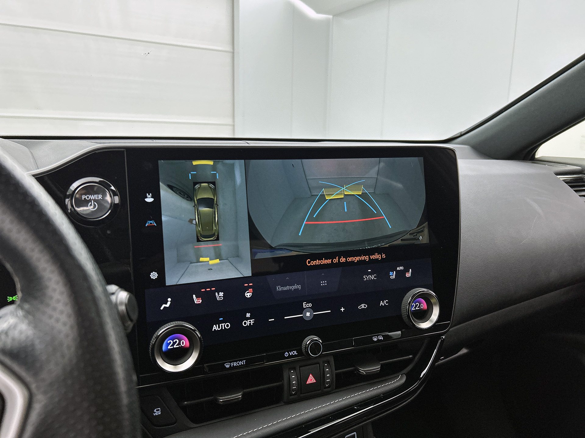 Foto van Lexus Lexus Nx450h+