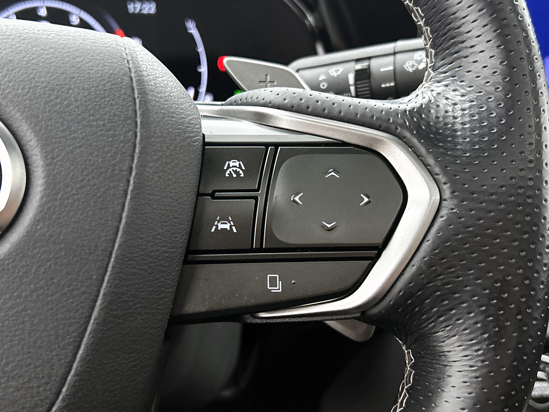 Foto van Lexus Lexus Nx450h+
