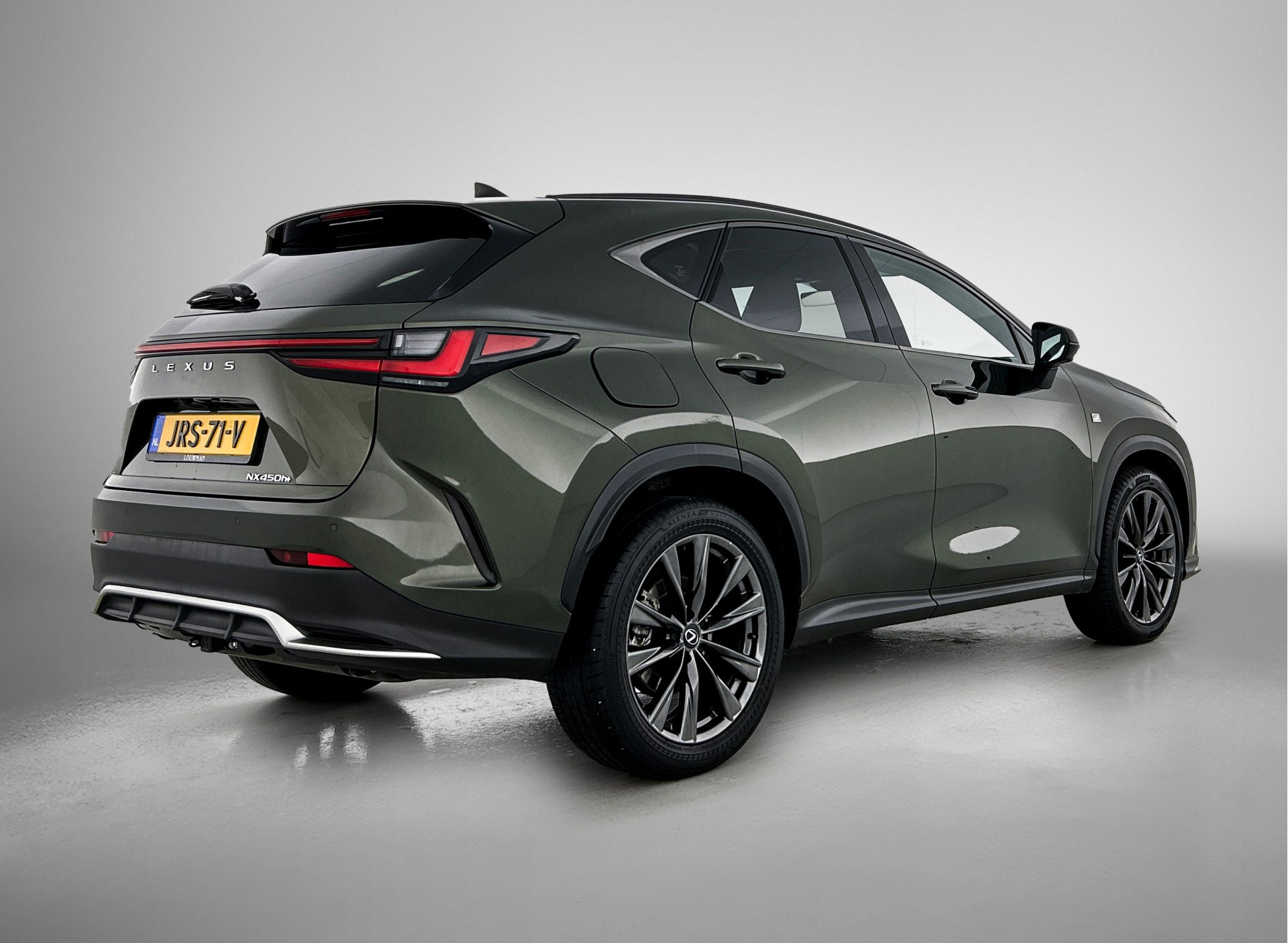 Foto van Lexus Lexus Nx450h+