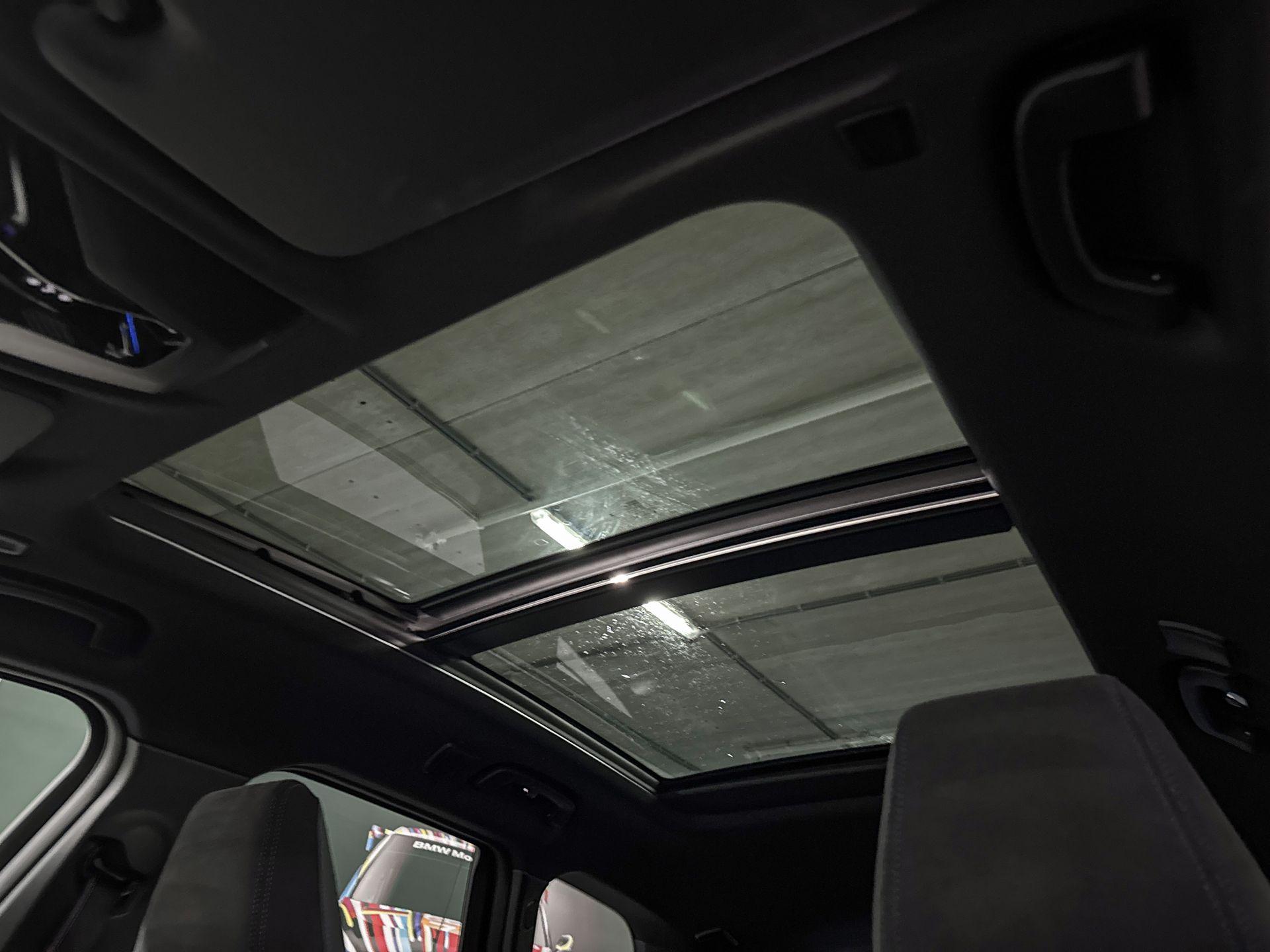 Foto van BMW X1 Xdrive25e
