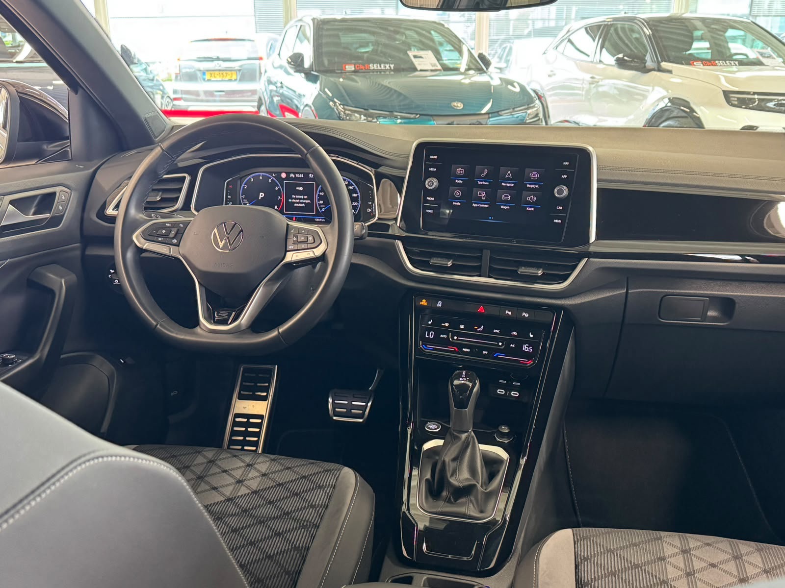 Foto van Volkswagen T-roc