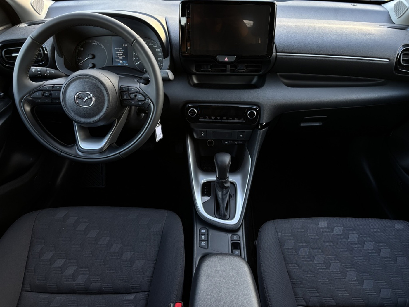 Foto van Mazda Mazda2 Hybrid