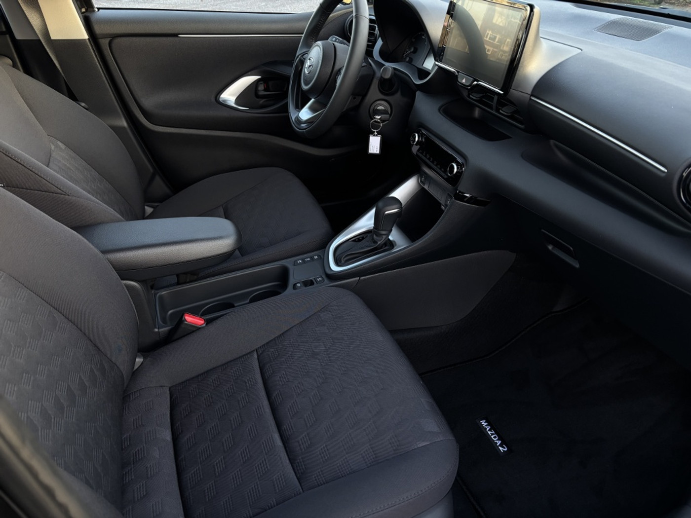Foto van Mazda Mazda2 Hybrid