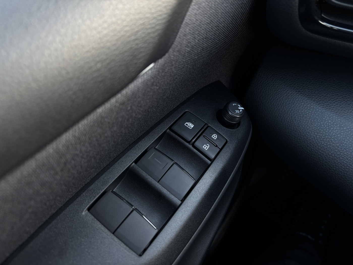 Foto van Mazda Mazda2 Hybrid