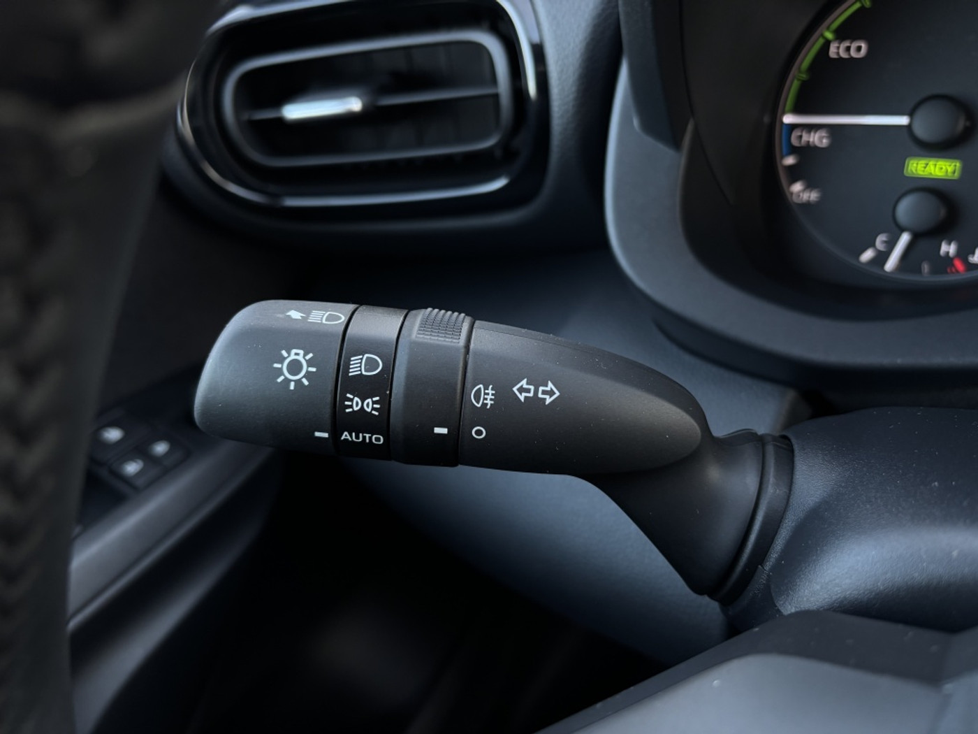 Foto van Mazda Mazda2 Hybrid