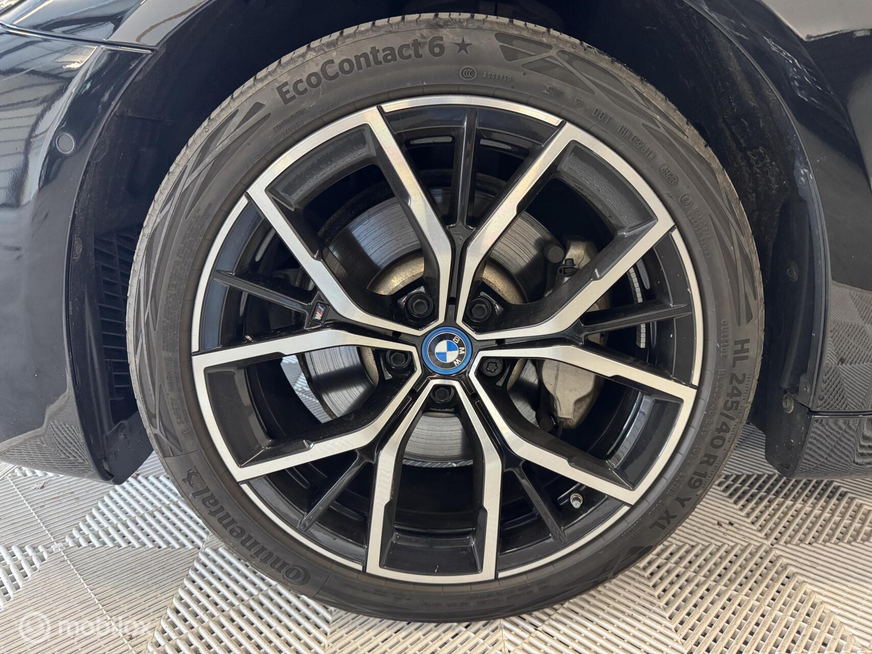 Foto van BMW 530e