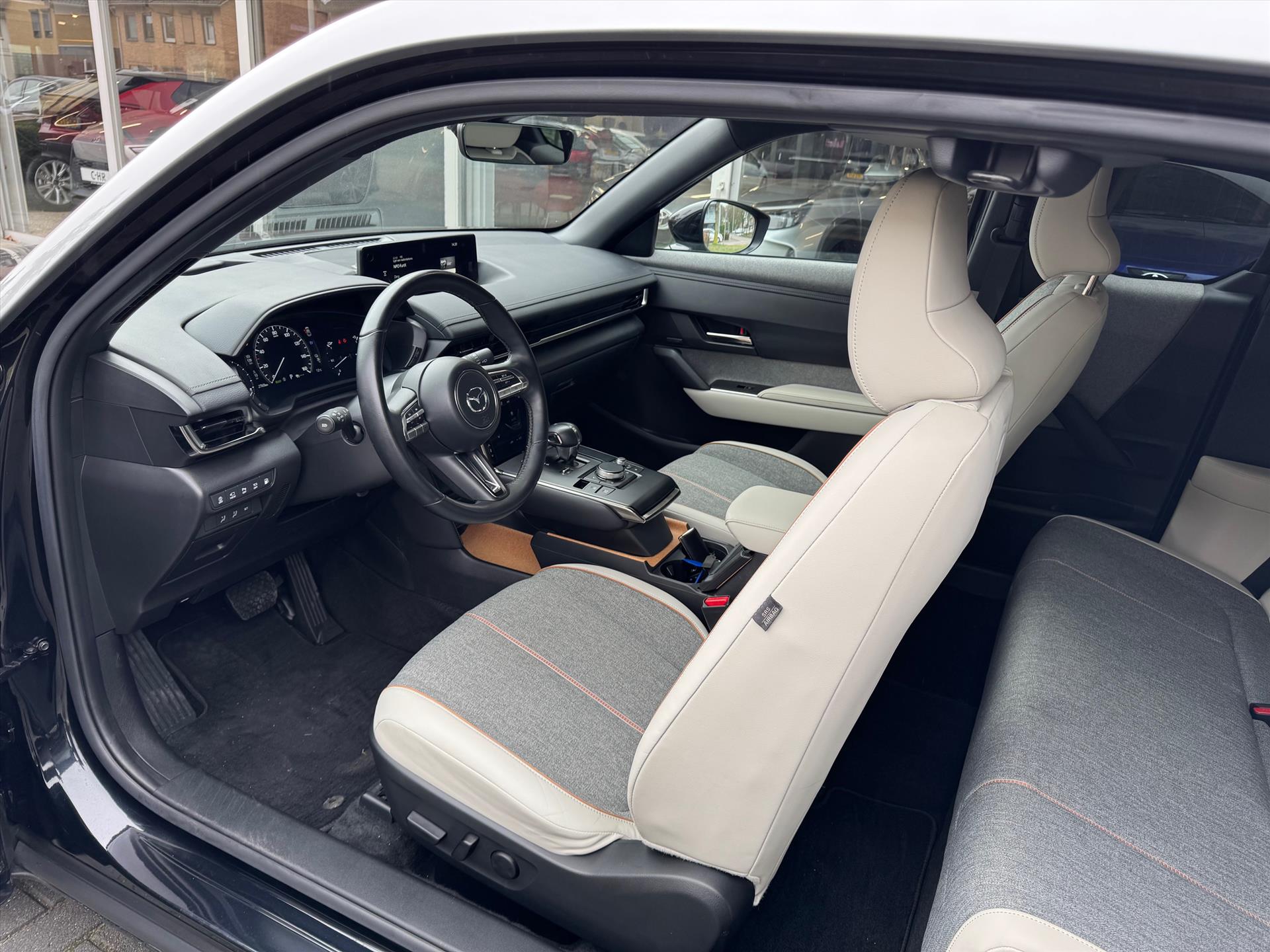 Foto van Mazda Mazda Mx-30