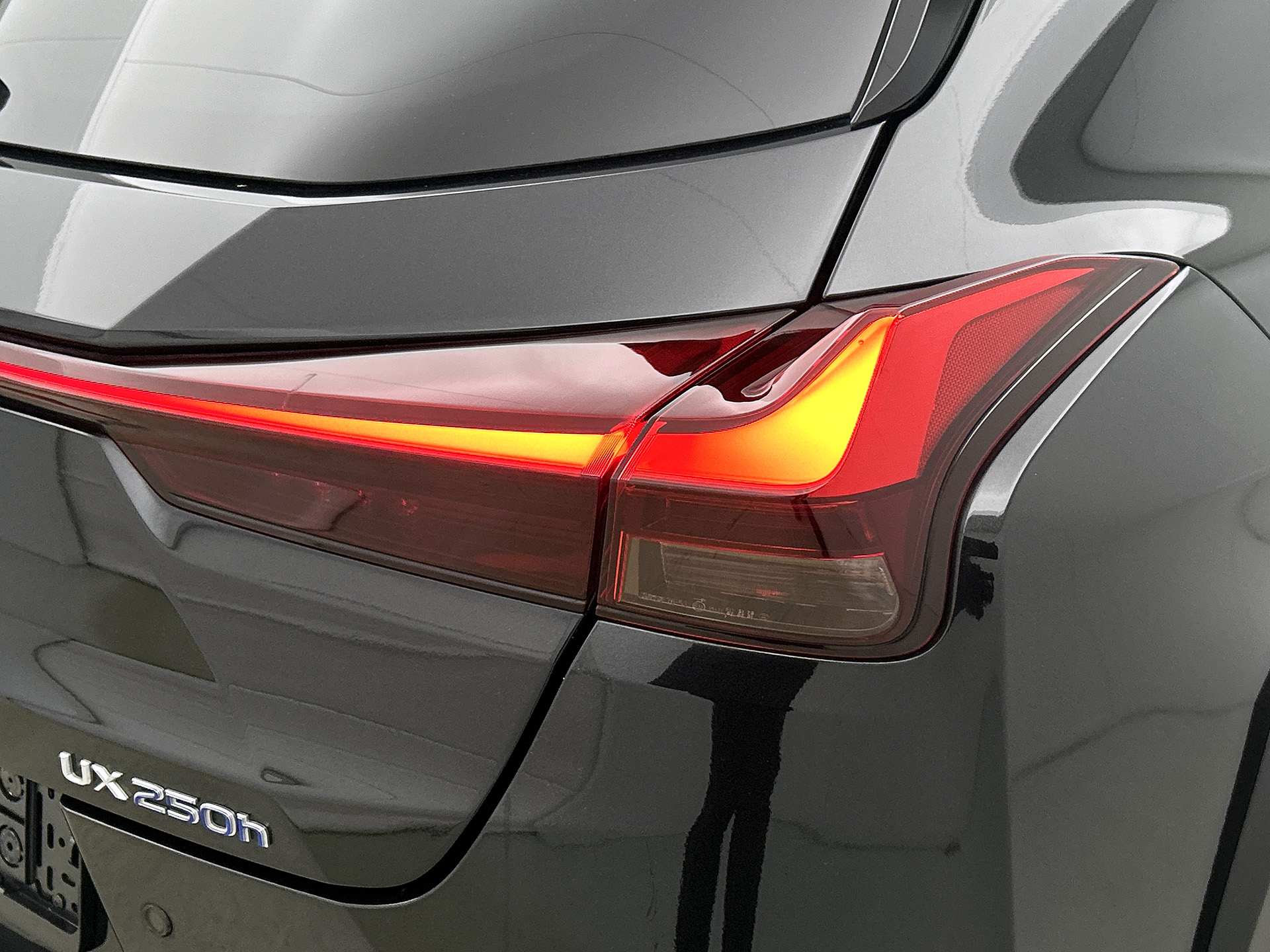 Foto van Lexus Lexus Ux250h