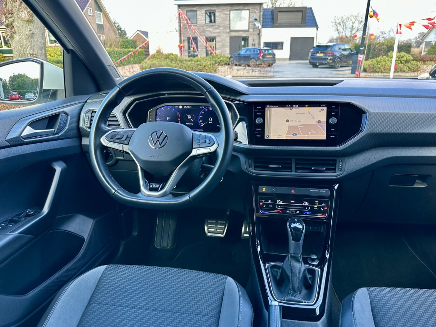 Foto van Volkswagen T-cross