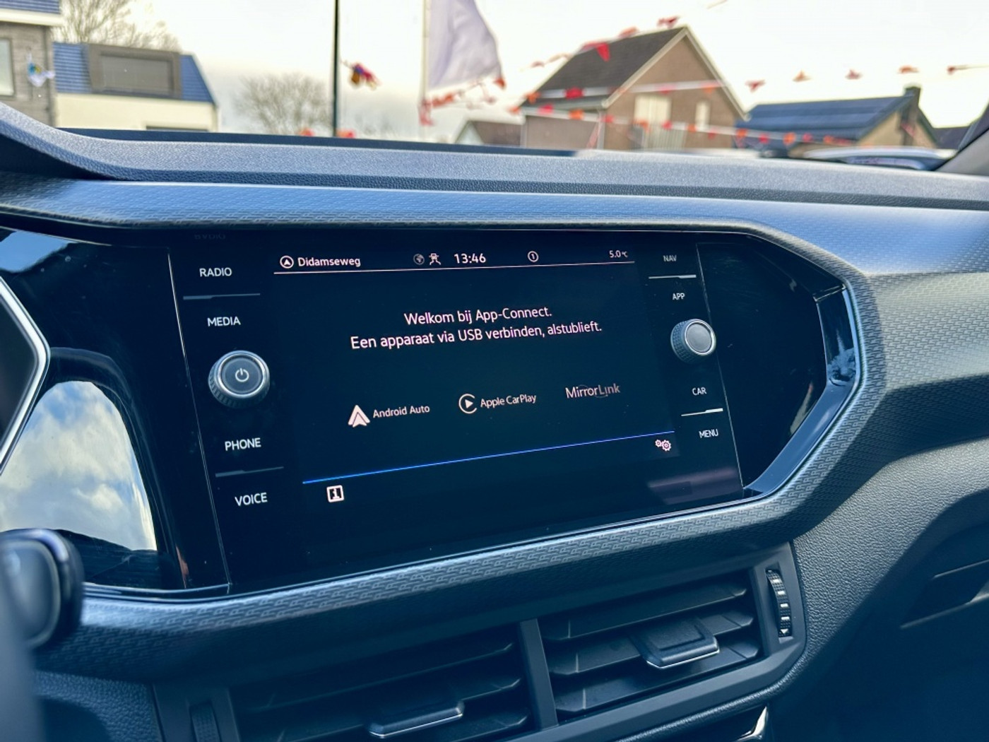 Foto van Volkswagen T-cross