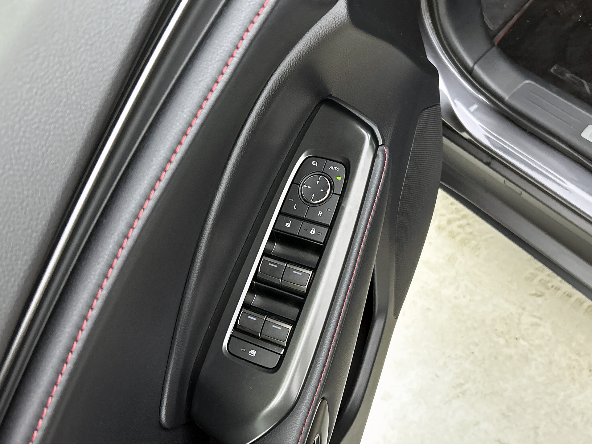 Foto van Lexus Lexus LBX